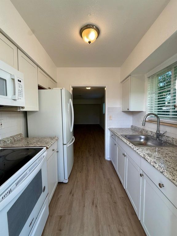 2920 NE 7th Avenue A, Pompano Beach, FL 33064