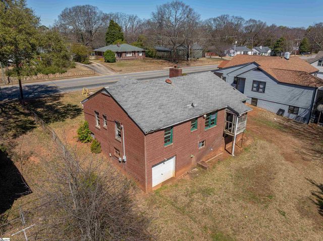 2006 E North Street, Greenville, SC 29607