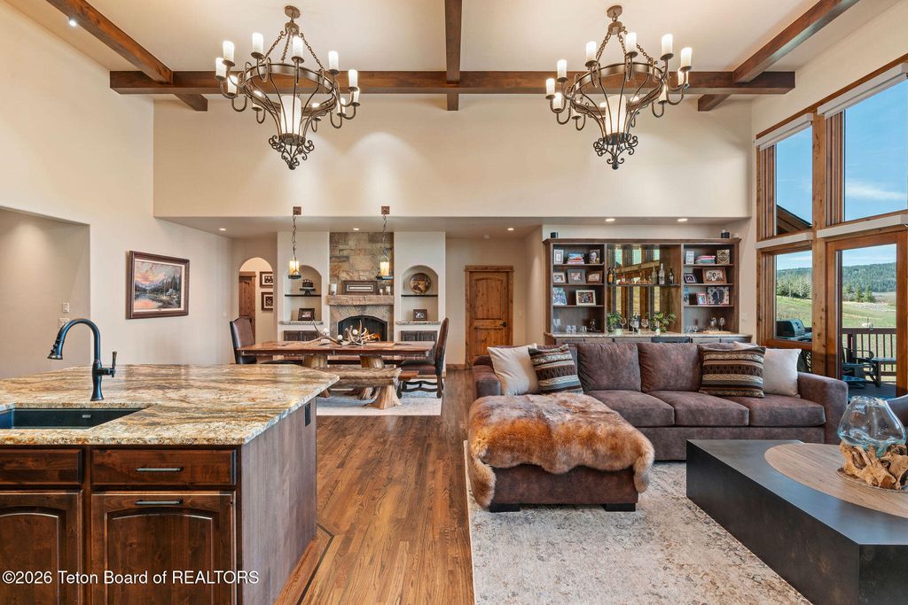 268 WILLOW LAKE Drive, Alpine, WY 83128 photo 16