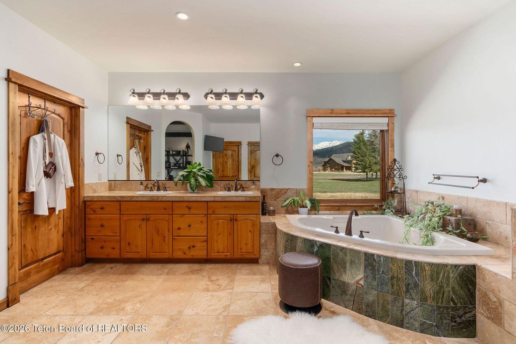 268 WILLOW LAKE Drive, Alpine, WY 83128 photo 25