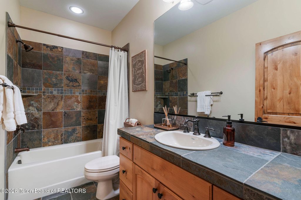 268 WILLOW LAKE Drive, Alpine, WY 83128 photo 29