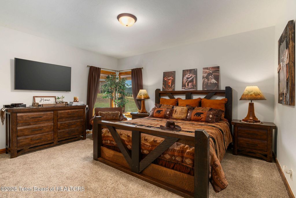 268 WILLOW LAKE Drive, Alpine, WY 83128 photo 31