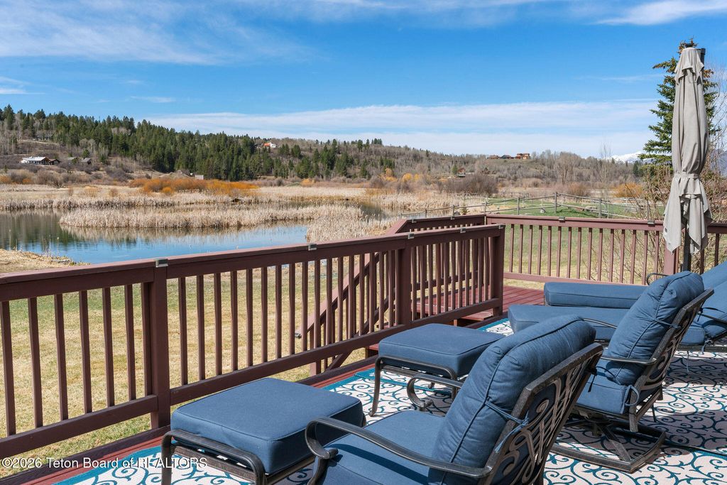 268 WILLOW LAKE Drive, Alpine, WY 83128 photo 35