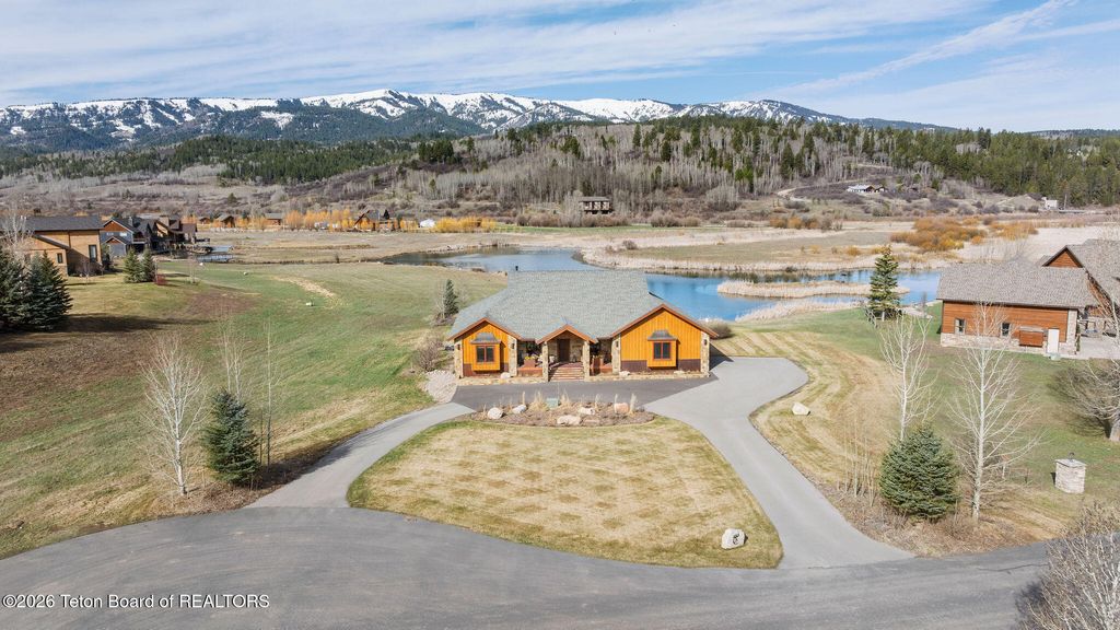 268 WILLOW LAKE Drive, Alpine, WY 83128 photo 38