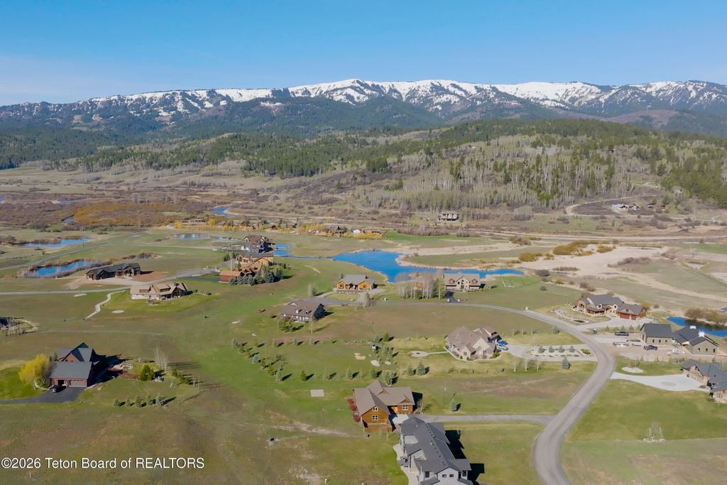 268 WILLOW LAKE Drive, Alpine, WY 83128 photo 41