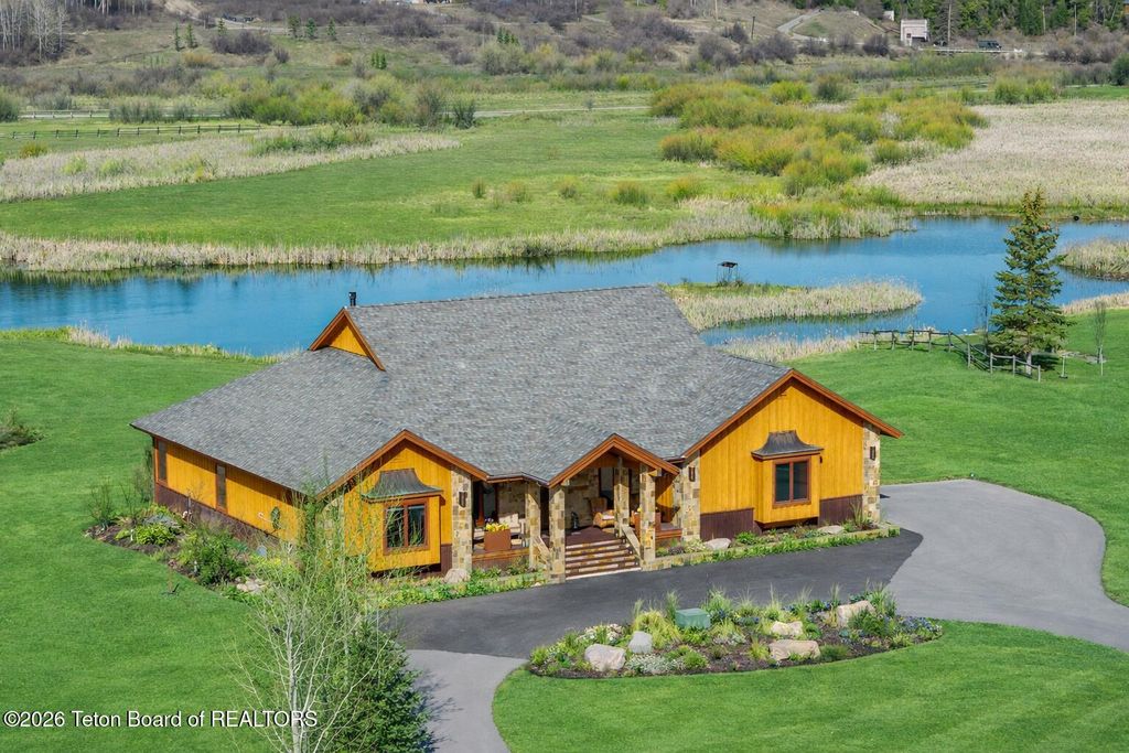 268 WILLOW LAKE Drive, Alpine, WY 83128 photo 6