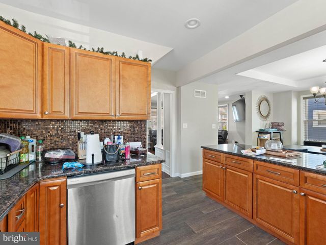 176 LEEDS PL, Woodbury, NJ 08096