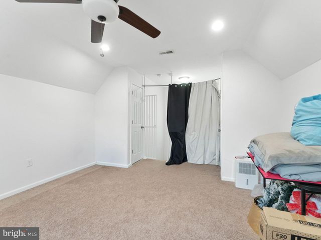 176 LEEDS PL, Woodbury, NJ 08096
