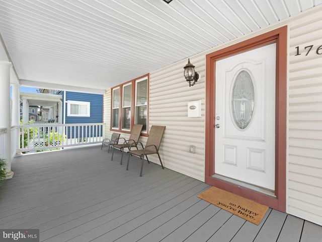 176 LEEDS PL, Woodbury, NJ 08096