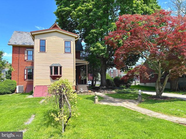 101 MILLER ST, Strasburg, PA 17579