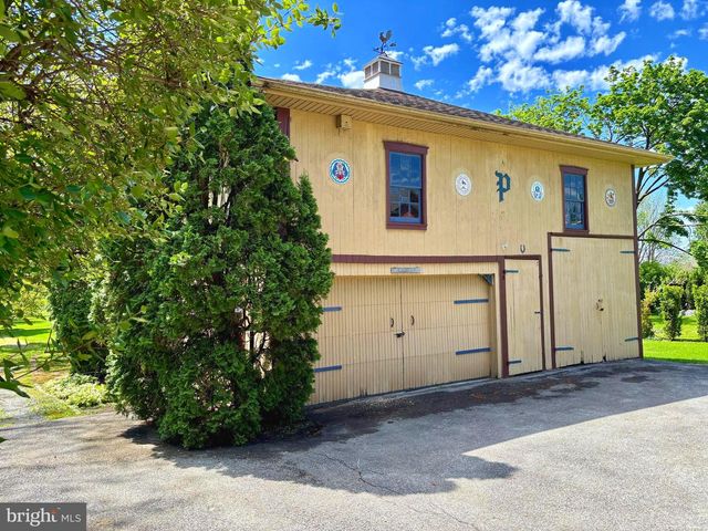 101 MILLER ST, Strasburg, PA 17579