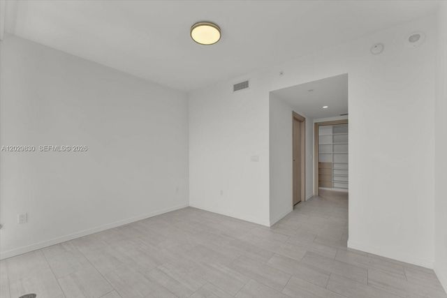 1000 Brickell Plaza 3602, Miami, FL 33131