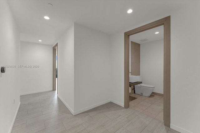1000 Brickell Plaza 3602, Miami, FL 33131