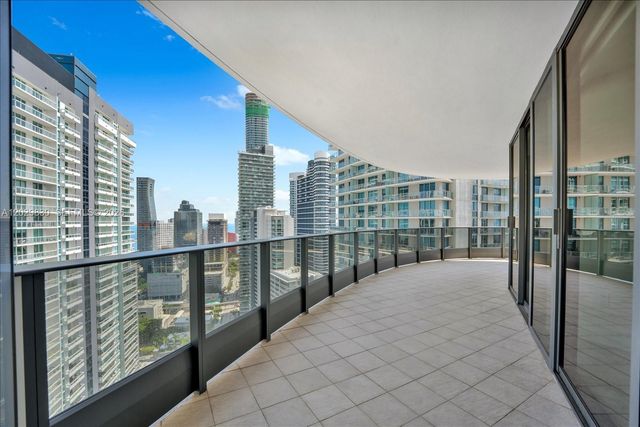 1000 Brickell Plaza 3602, Miami, FL 33131