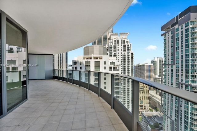1000 Brickell Plaza 3602, Miami, FL 33131