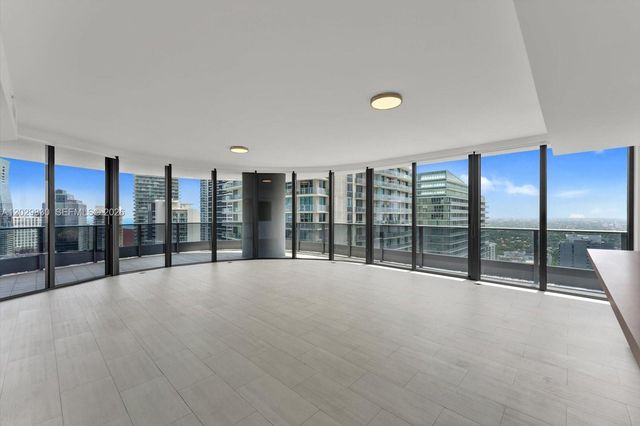 1000 Brickell Plaza 3602, Miami, FL 33131