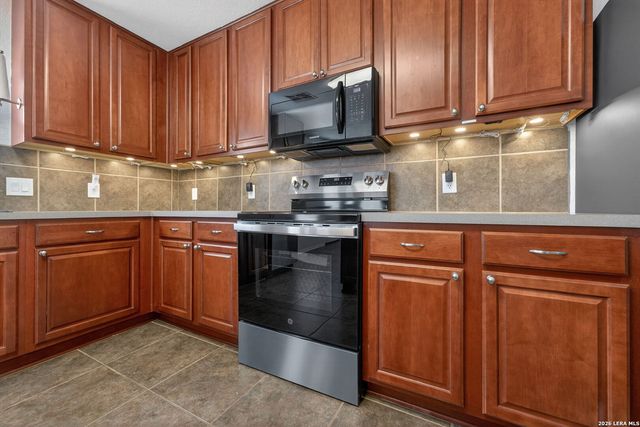 15751 Cotton Tail, San Antonio, TX 78255