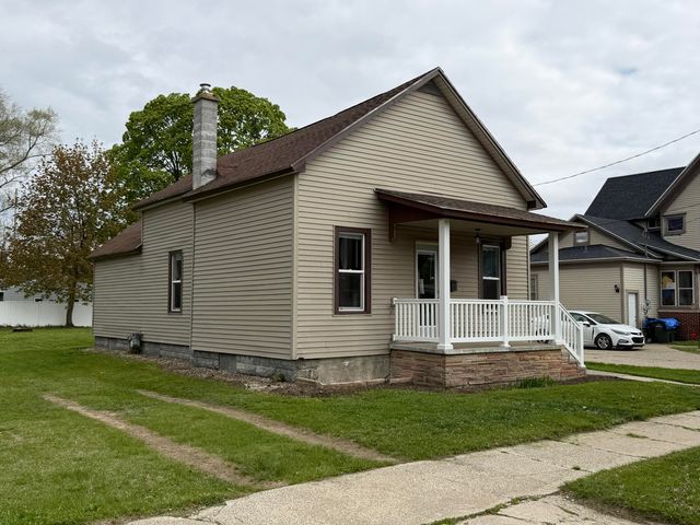 52 Iona Avenue, Muskegon City, MI 49442