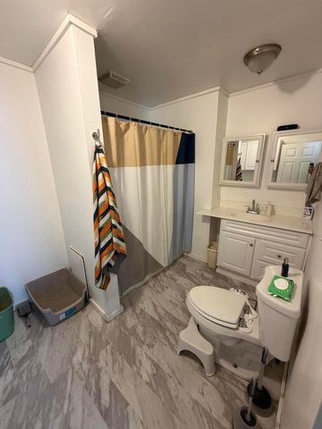 52 Iona Avenue, Muskegon City, MI 49442
