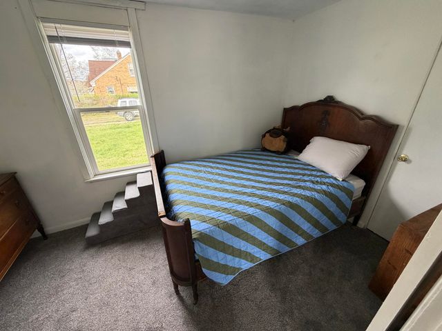 52 Iona Avenue, Muskegon City, MI 49442