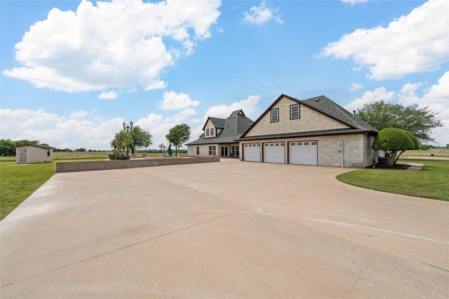 588 HCR 1231, Whitney, TX 76692