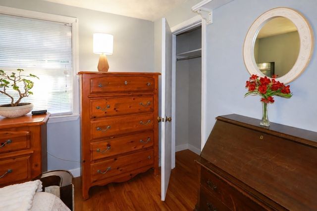 98 Van Kleeck Rd, Millis, MA 02054