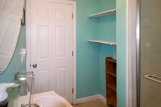 98 Van Kleeck Rd, Millis, MA 02054