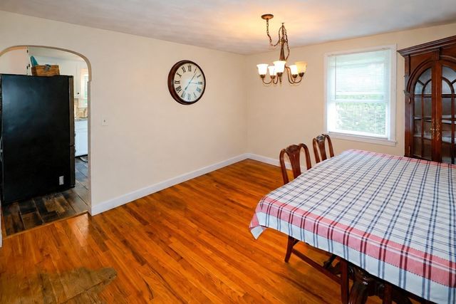 98 Van Kleeck Rd, Millis, MA 02054