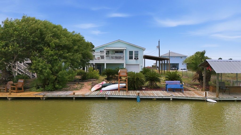 126 Canvasback, Rockport, TX 78382 — photo 4