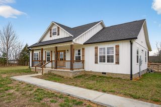 1667 Old Bon Air Rd, Sparta, TN 38583