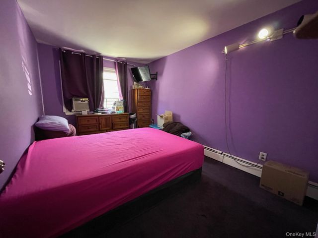 240-04 68th Avenue 31, Douglaston, NY 11362