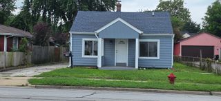 238 N FARNSWORTH Avenue, Aurora, IL 60505