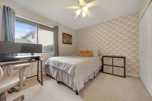 6614 84th Court N, Brooklyn Park, MN 55445