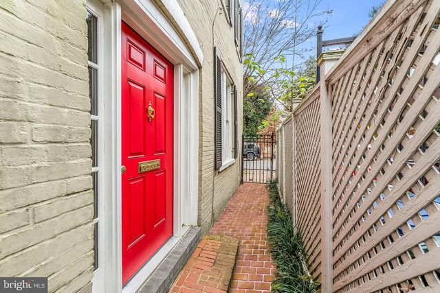 1237 29TH ST NW, Washington, DC 20007