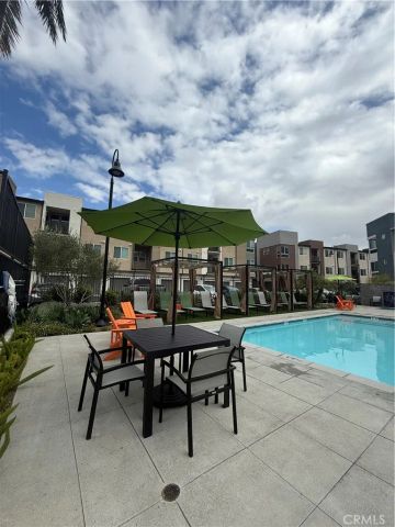 960 N Tangent Privado 305, Ontario, CA 91764