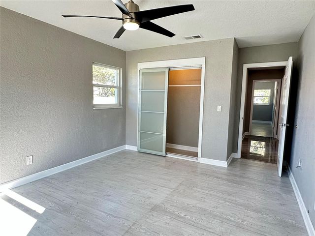 9 N AURORA AVENUE, Clearwater, FL 33765