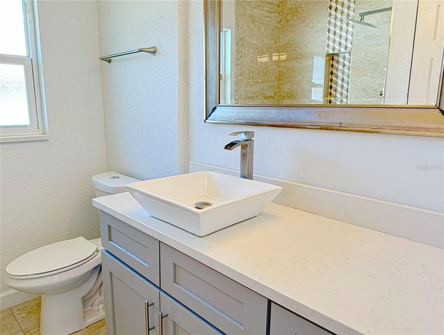 9 N AURORA AVENUE, Clearwater, FL 33765