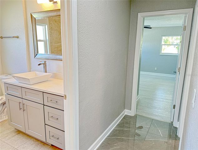 9 N AURORA AVENUE, Clearwater, FL 33765