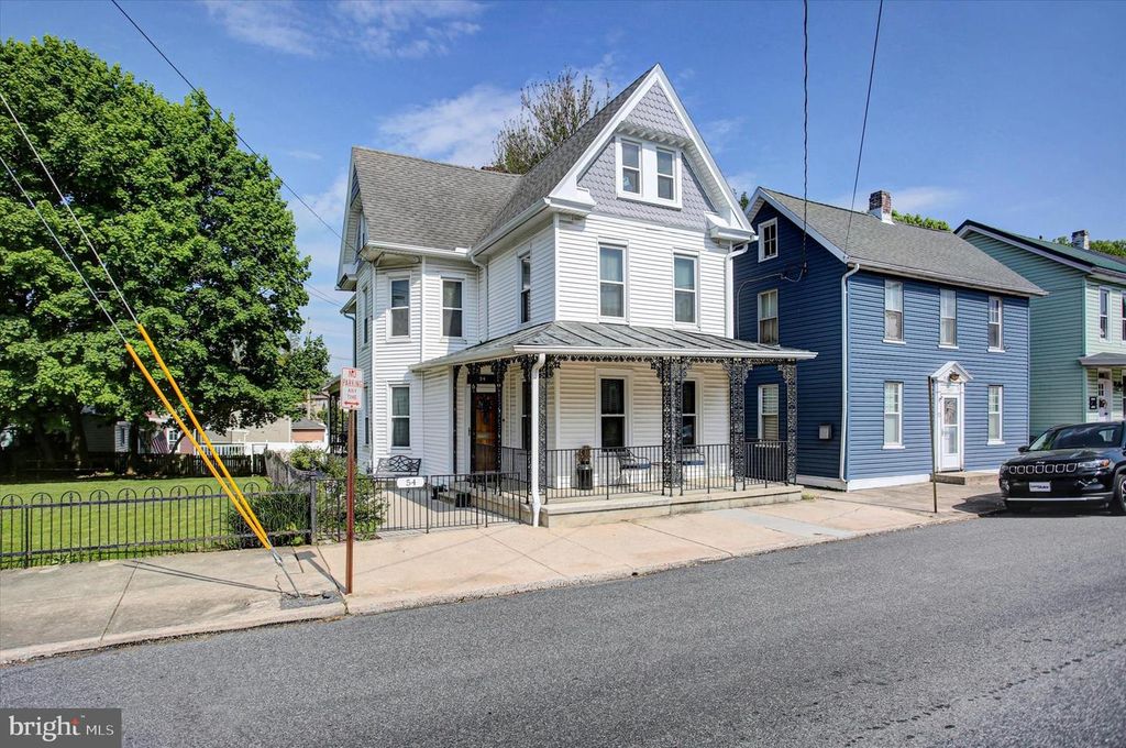 54 CLAYTON AVENUE, Waynesboro, PA 17268