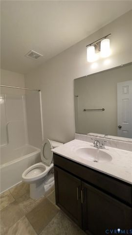 4944 Bailey Woods Ln, Chesterfield, VA 23112