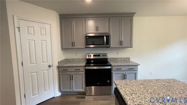 4944 Bailey Woods Ln, Chesterfield, VA 23112