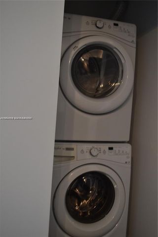 151 SE 1st St 1207, Miami, FL 33131