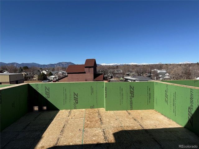 564 Lombardi Cir, Louisville, CO 80027