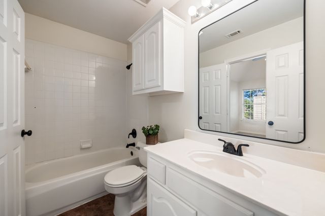 2405 Greenwich Drive, Carrollton, TX 75006