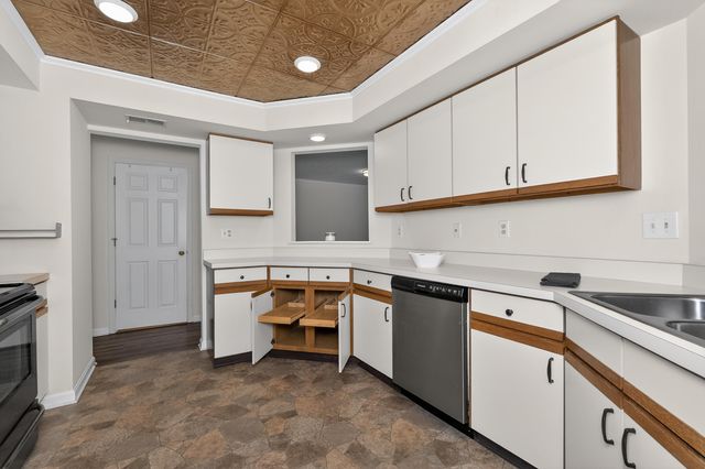 206 Spindle Top Lane, 206, Fort Thomas, KY 41075