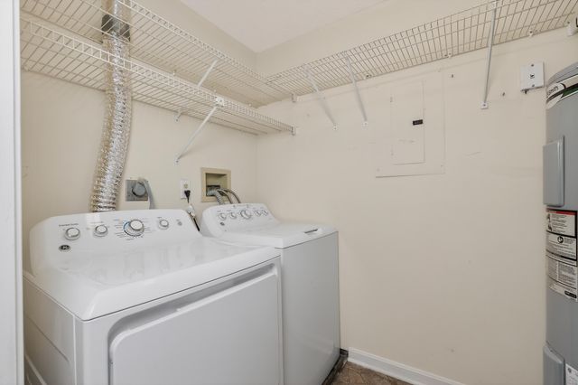 206 Spindle Top Lane, 206, Fort Thomas, KY 41075