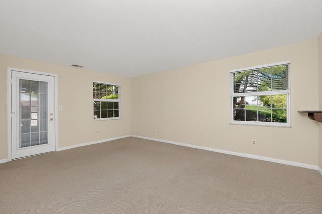 206 Spindle Top Lane, 206, Fort Thomas, KY 41075