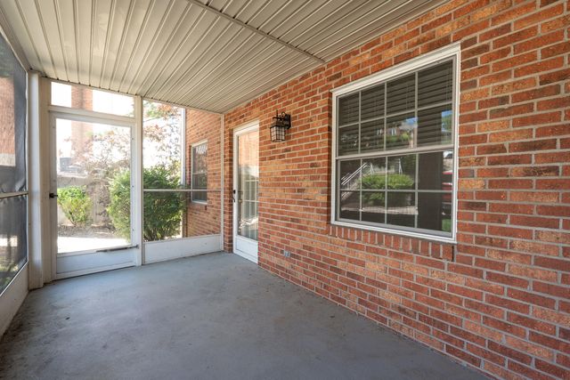 206 Spindle Top Lane, 206, Fort Thomas, KY 41075