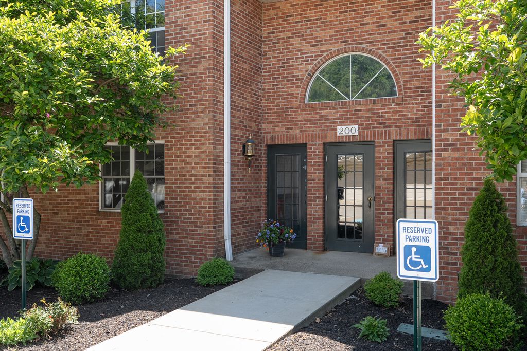 206 Spindle Top Lane, 206, Fort Thomas, KY 41075