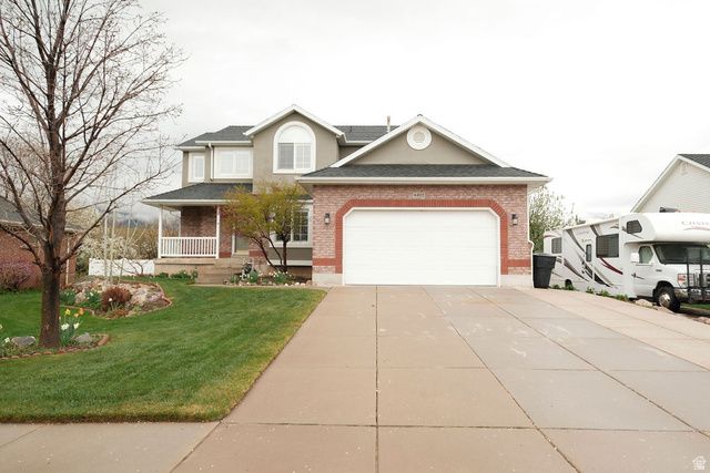 6402 S RAYMOND DR, South Weber, UT 84405